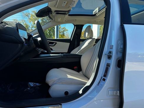 Used 2025 Mercedes-Benz E 450 4MATIC All-Terrain Wagon image 39
