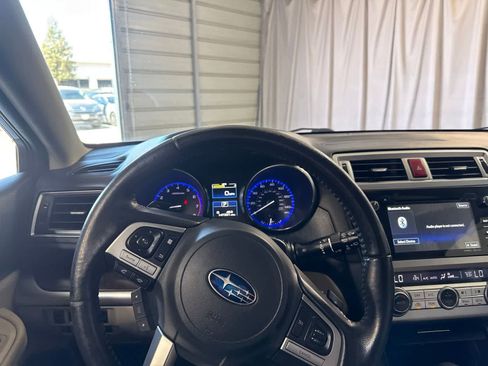 Used 2015 Subaru Outback 2.5i Limited w/ Protection Package #1 AWD/4WD image 21