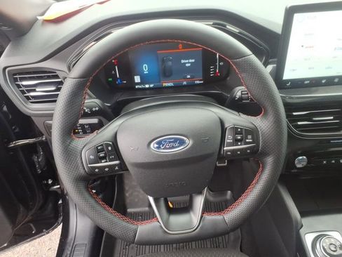 Used 2024 Ford Escape ST-Line w/ Tech Pack #1 image 20