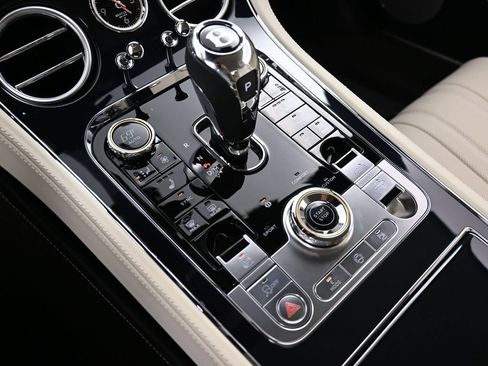 Used 2026 Bentley Continental GTC AWD/4WD image 21