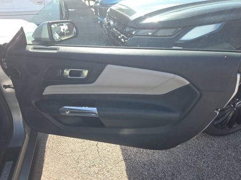 Used 2024 Ford Mustang Premium RWD image 10