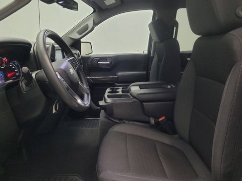 Used 2020 Chevrolet Silverado 1500 LT image 17