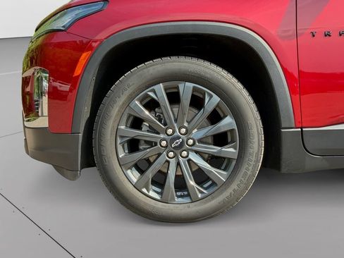 Used 2023 Chevrolet Traverse RS AWD/4WD image 11