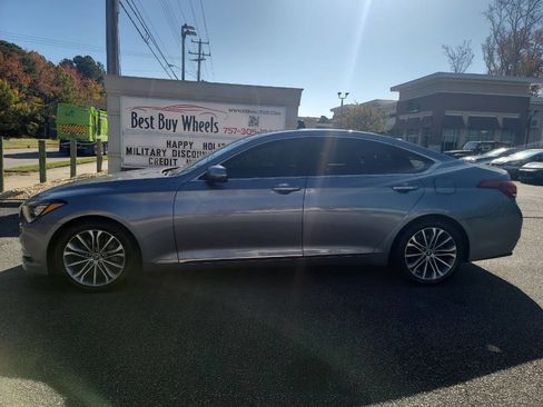 Used 2016 Hyundai Genesis 3.8 w/ Option Group 04 image 4