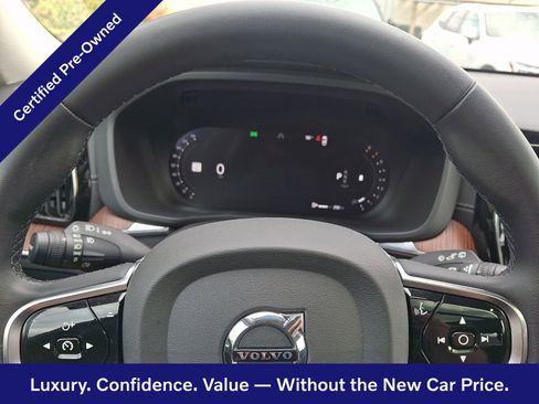 Certified 2023 Volvo XC60 B5 Ultimate w/ Climate Package AWD/4WD image 20