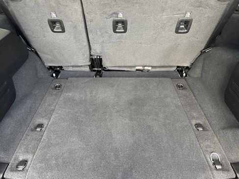 Used 2024 Jeep Wrangler Sport S image 17