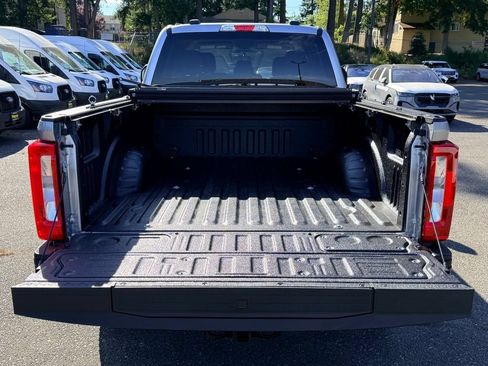 Used 2024 Ford F350 XLT AWD/4WD image 26