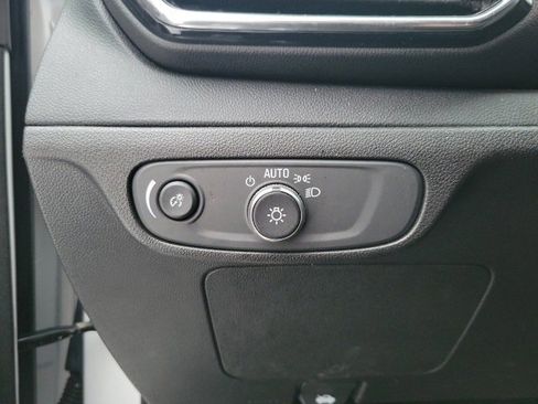 Used 2023 Chevrolet Bolt EUV LT w/ Convenience Package image 20