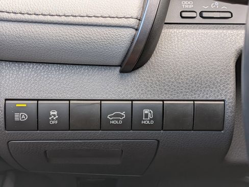 Used 2024 Toyota Camry SE FWD image 17