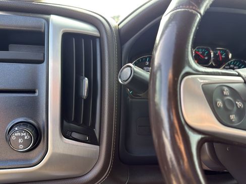 Used 2018 GMC Sierra 1500 SLT w/ Texas SLT Premium Package RWD image 17