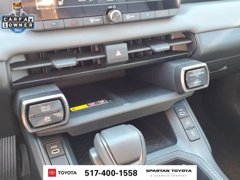 Used 2026 Toyota RAV4 XLE Premium AWD/4WD image 21