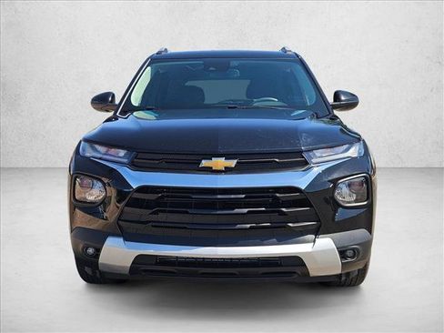 Certified 2023 Chevrolet TrailBlazer LT w/ Convenience Package FWD image 2