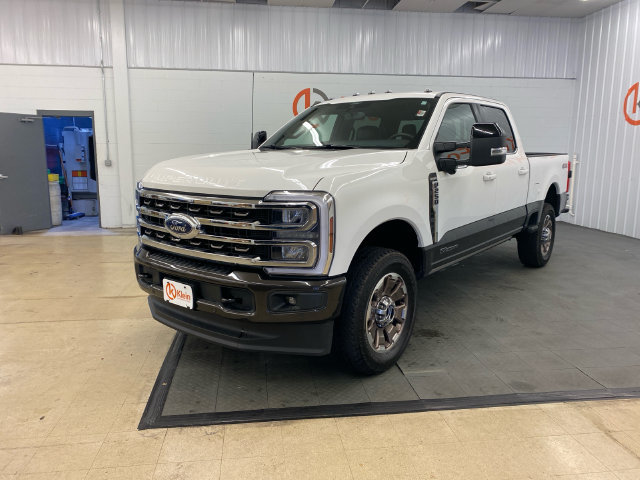 Used 2025 Ford F250 King Ranch AWD/4WD image 3