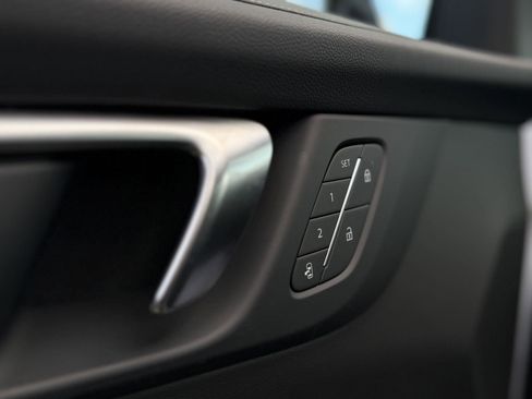 New 2026 Buick Enclave Sport Touring w/ Power Package image 15