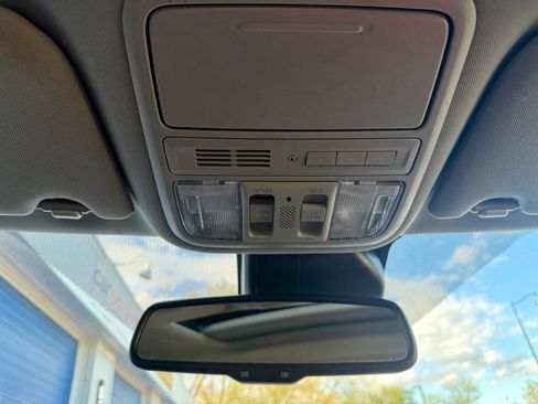 Used 2017 Honda Odyssey EX-L image 99