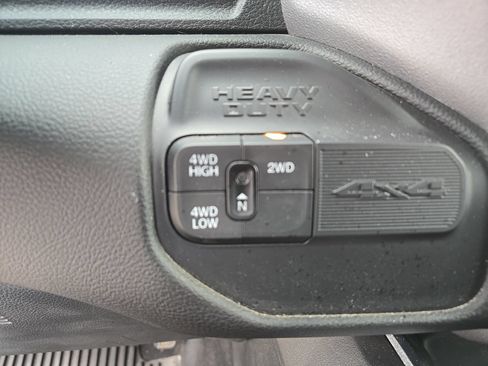 Used 2024 RAM 2500 Laramie w/ Sport Appearance Package AWD/4WD image 5