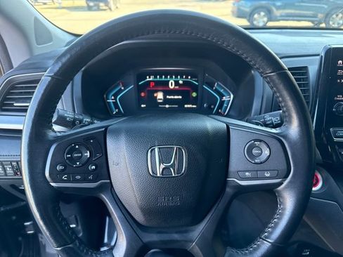 Certified 2024 Honda Odyssey EX-L image 11