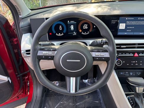 Used 2025 Hyundai Tucson SEL image 31