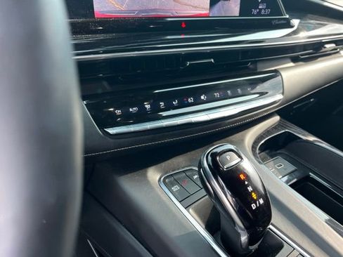 Used 2023 Cadillac Escalade V AWD/4WD image 28