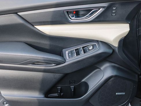 Used 2022 Subaru Ascent Limited w/ Technology Package image 21