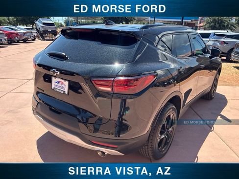 Used 2023 Chevrolet Blazer LT w/ Midnight/Sport Edition FWD image 10