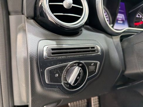 Used 2017 Mercedes-Benz C 300 4MATIC Coupe image 12