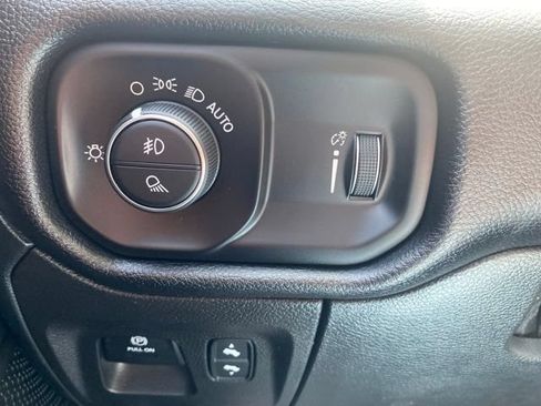 Used 2022 RAM 1500 Big Horn w/ Trailer Tow Group AWD/4WD image 15