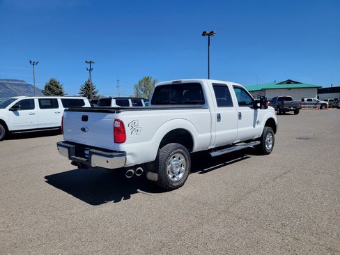Used 2014 Ford F350 Lariat w/ Lariat Ultimate Package AWD/4WD image 3