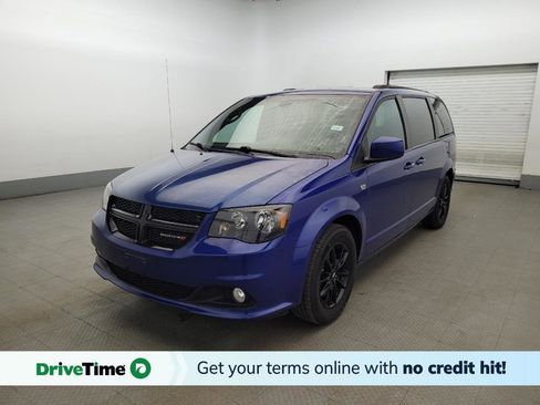 Used 2019 Dodge Grand Caravan SE FWD image 1