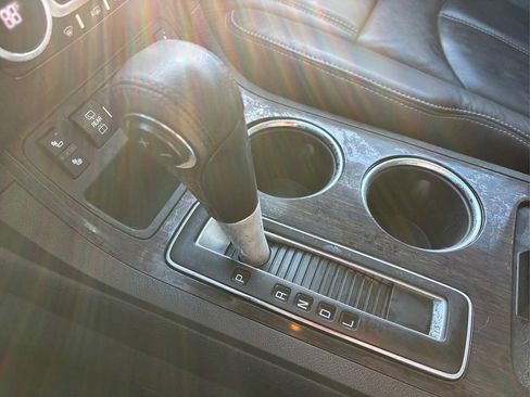 Used 2016 Chevrolet Traverse LT image 33