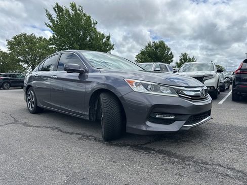 Used 2016 Honda Accord EX-L image 13