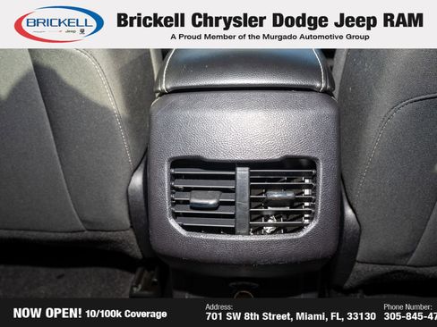 Used 2020 Ford Fusion SE image 18