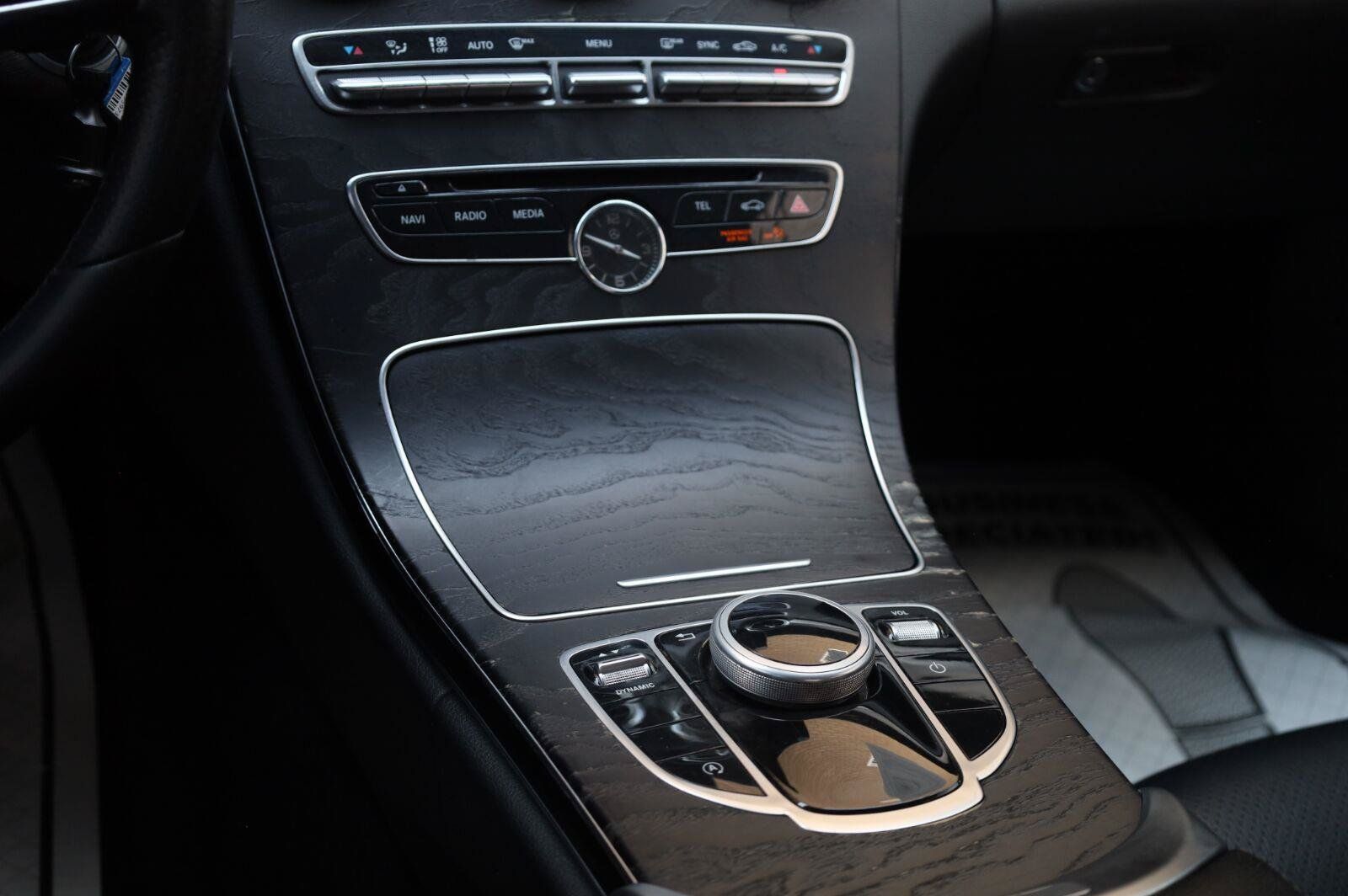 Used 2017 Mercedes-Benz C 300 4MATIC Sedan image 37