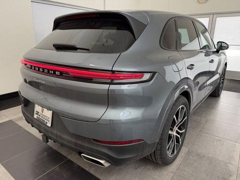 New 2026 Porsche Cayenne image 7