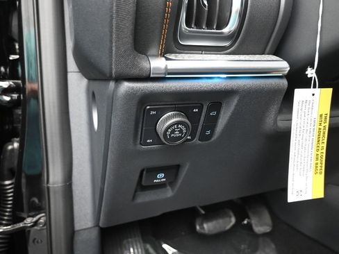 New 2025 Ford Expedition Tremor image 3