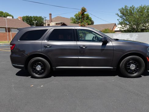 Used 2021 Dodge Durango AWD image 2