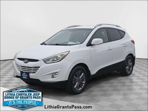 Used 2014 Hyundai Tucson SE AWD/4WD image 1