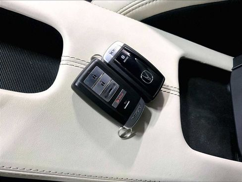 Used 2021 Acura NSX image 35