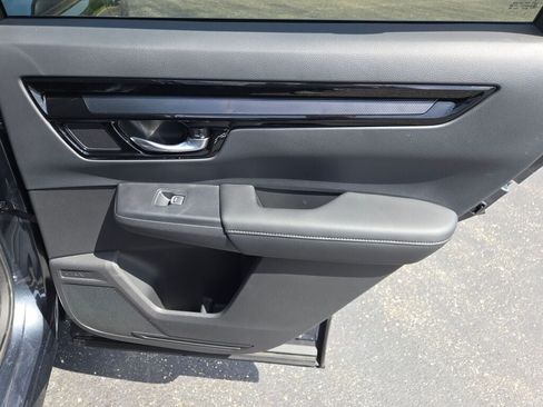 Used 2023 Honda CR-V EX-L image 9