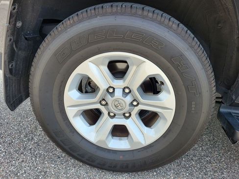 Used 2024 Toyota 4Runner SR5 Premium w/ Moonroof Package RWD image 6