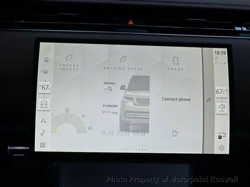 Used 2025 Land Rover Range Rover SV image 52