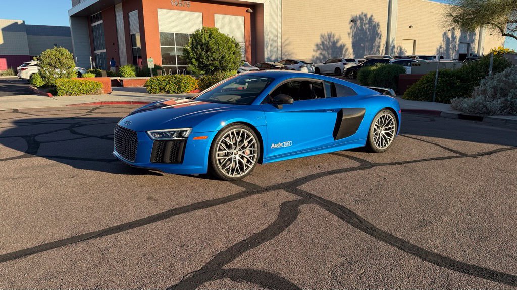 Used 2017 Audi R8 V10 plus w/ 20" Wheel Package AWD/4WD image 3