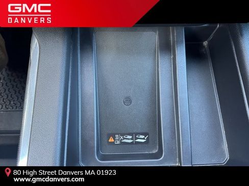 Used 2023 GMC Sierra 2500 AT4 w/ AT4 Premium Plus Package image 17