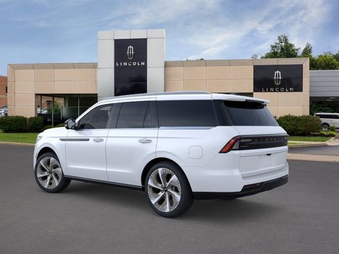 New 2026 Lincoln Navigator Black Label AWD/4WD image 5