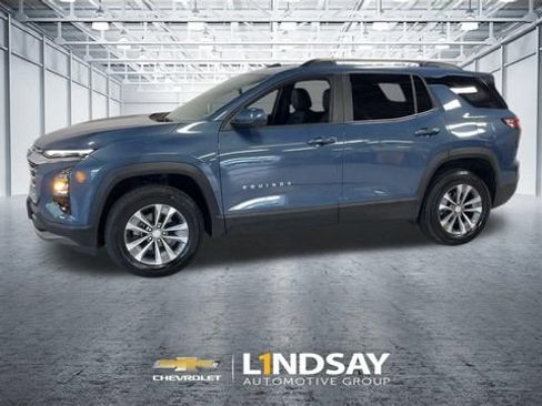 Certified 2025 Chevrolet Equinox LT w/ Convenience Package II AWD/4WD image 8