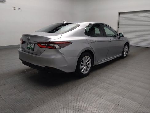 Used 2024 Toyota Camry LE image 9