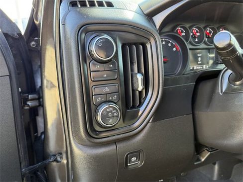 Used 2021 Chevrolet Silverado 2500 Custom w/ Custom Value Package image 17