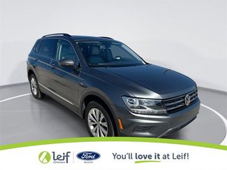 Used 2018 Volkswagen Tiguan SE w/ Panoramic Sunroof Package video 1
