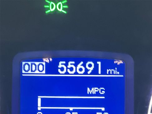 Used 2014 Hyundai Genesis 3.8 image 15