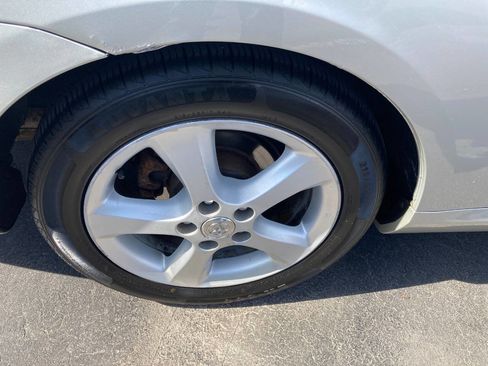 Used 2004 Toyota Solara SE image 32